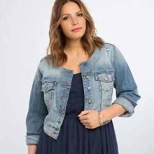 Torrid Medium Wash Blue Jean Jacket SZ 2